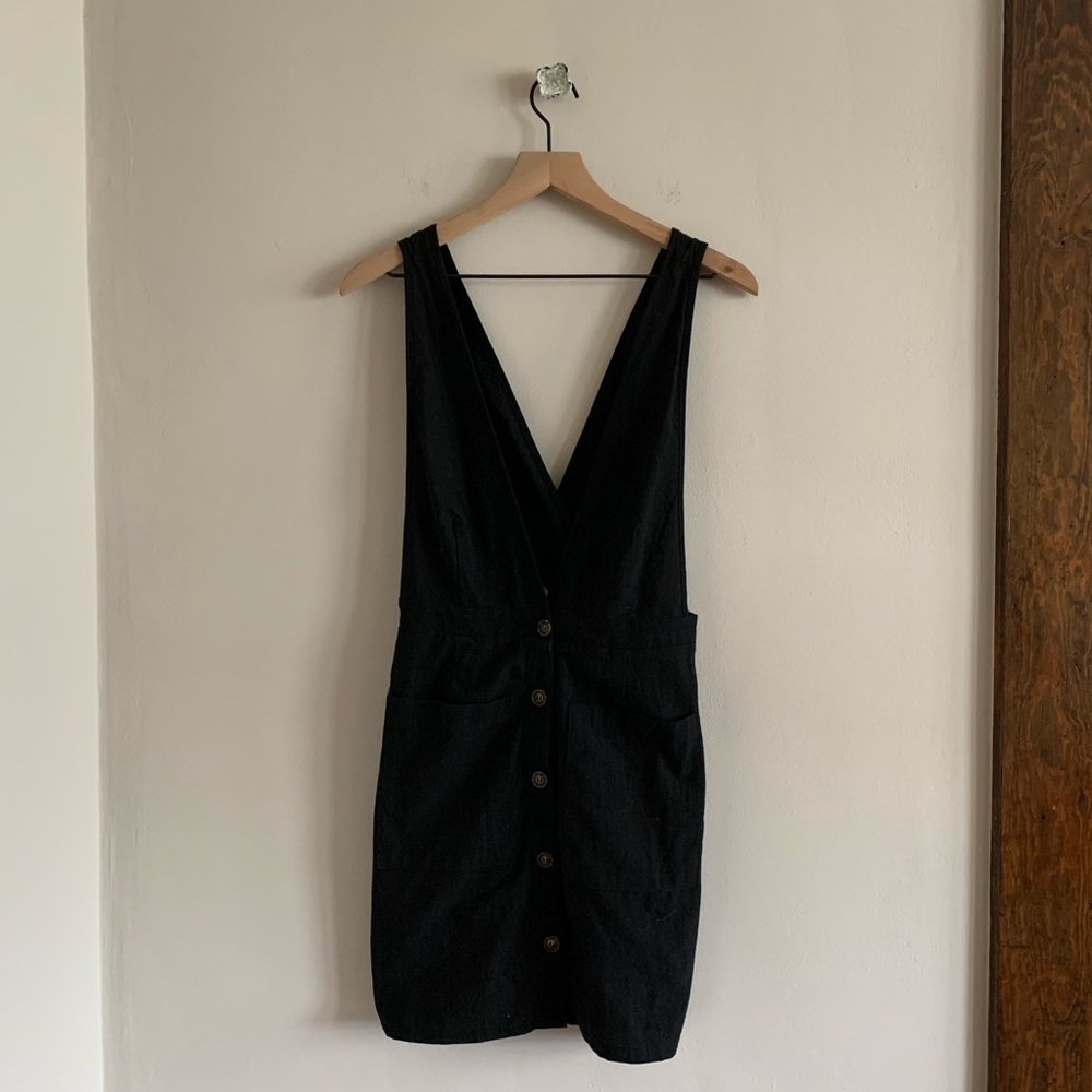 Black overall skirt